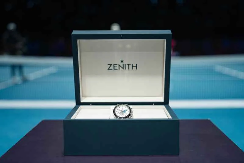 ZENITH は、中国香港で開催された UTS アルティメット テニス トーナメントのアジア初開催時に公式タイムキーパーを務めました。