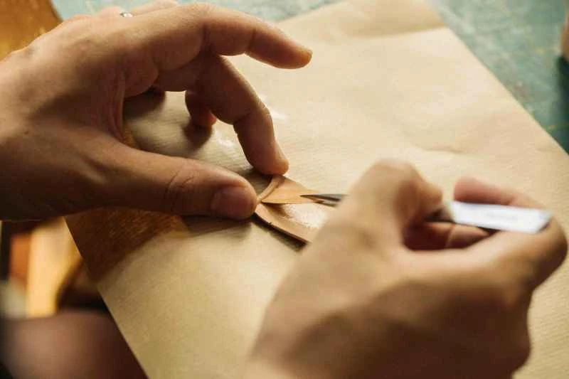 28_细井聪手工制作宇宙表 (Universal Genève) Tribute to Compax腕表的Bund表带.jpg