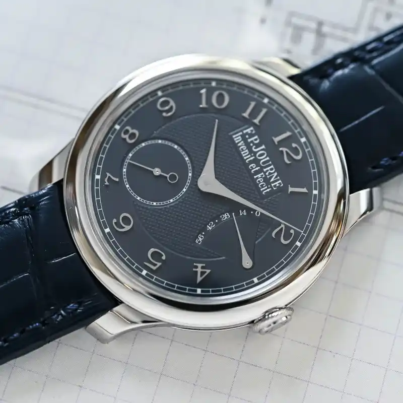 FP-Journe-Chronomtre-Souverain-20th-Anniversary-video-review-8.jpg