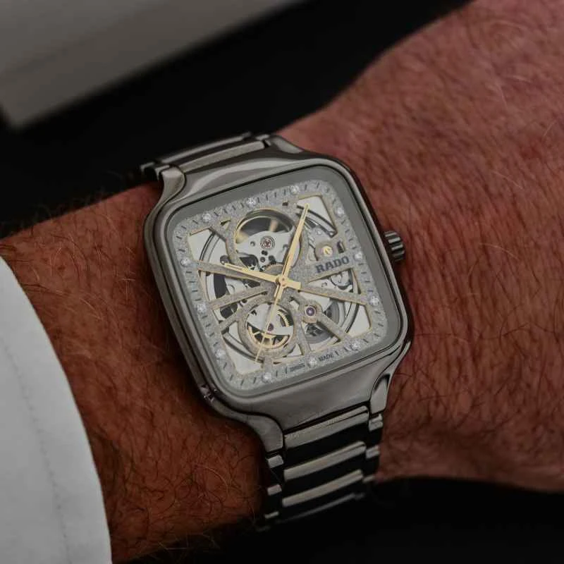 2025-Rado-True-Square-Automatic-Open-Heart-Sparkling-review-4.jpg