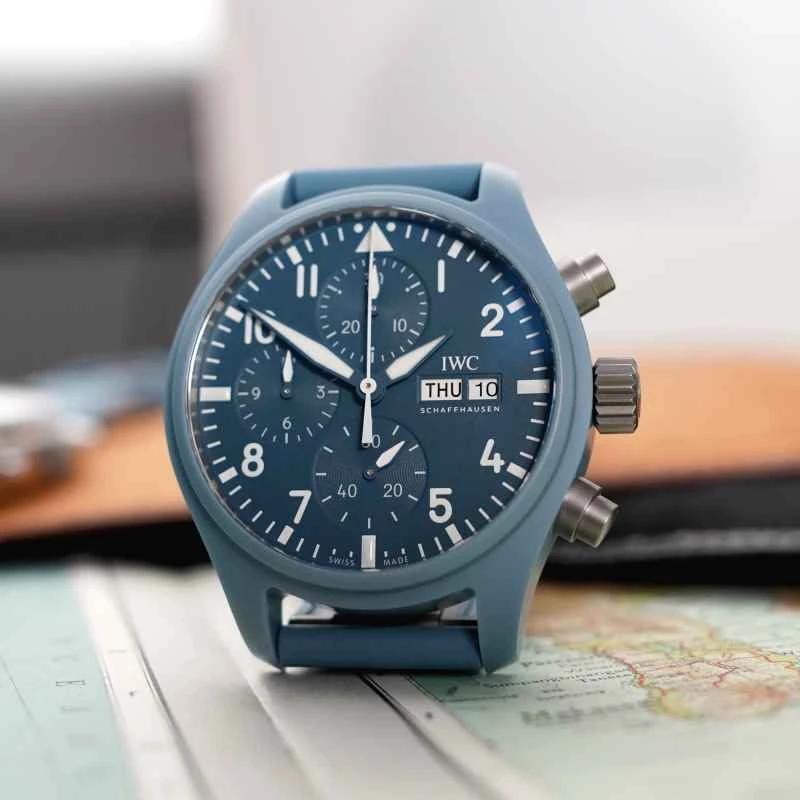 IWC-Shaffhausen-Pilots-Watch-Chronograph-41-TOP-GUN-Miramar-12.jpg