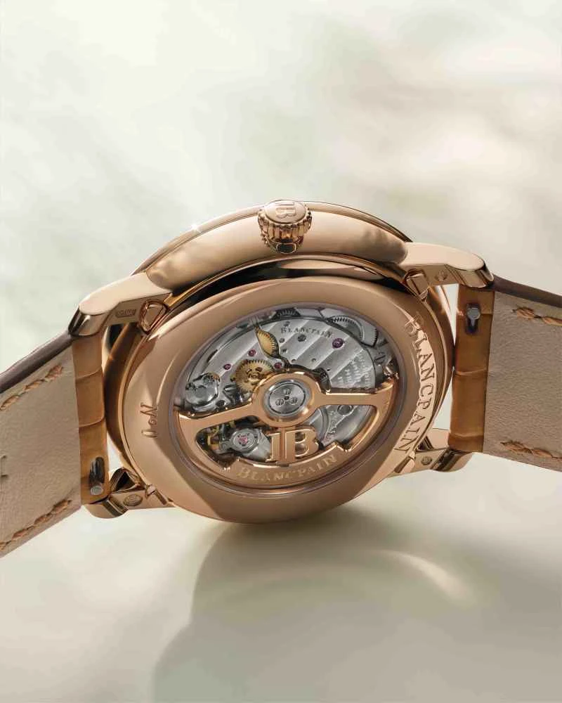 11322_blancpain_villeret_phase_de_lune_40mm_6654N_3642_55B_close_up_dos(1).jpg