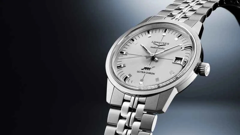 【情景图】浪琴表高频精密天文台系列经典腕表 - 2.jpg