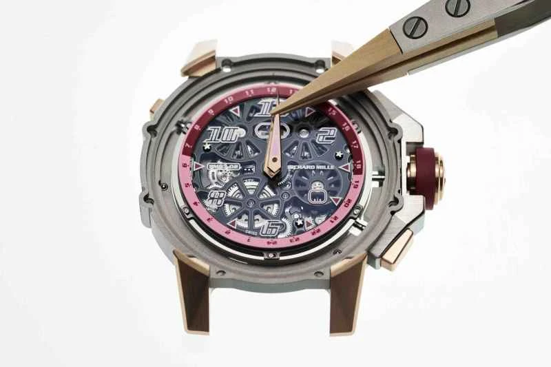 リシャール・ミルがRM 63-02 ワールドタイム オートマティックウォッチを発表