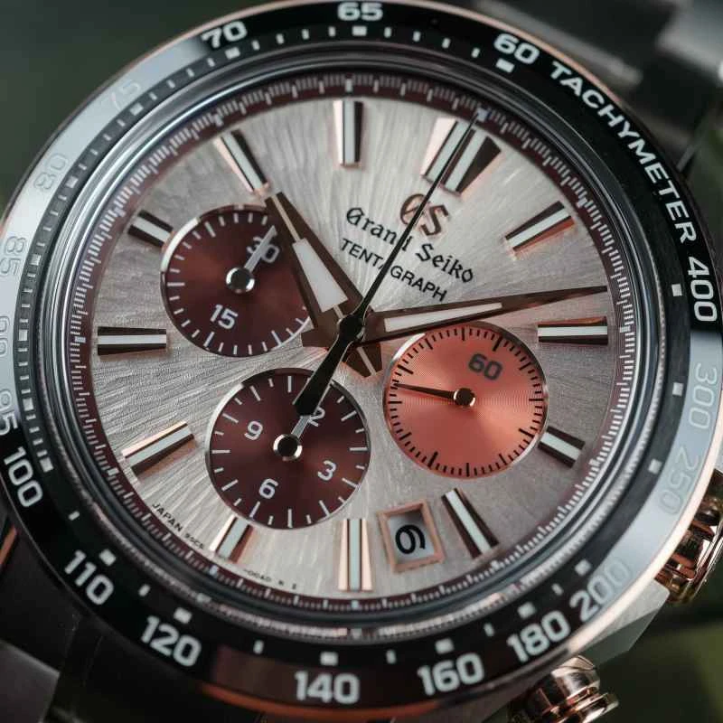 Grand-Seiko-Evolution-9-Sunrise-Tentagraph-SLGC006-Titanium-and-Rose-Gold-review-8.jpg