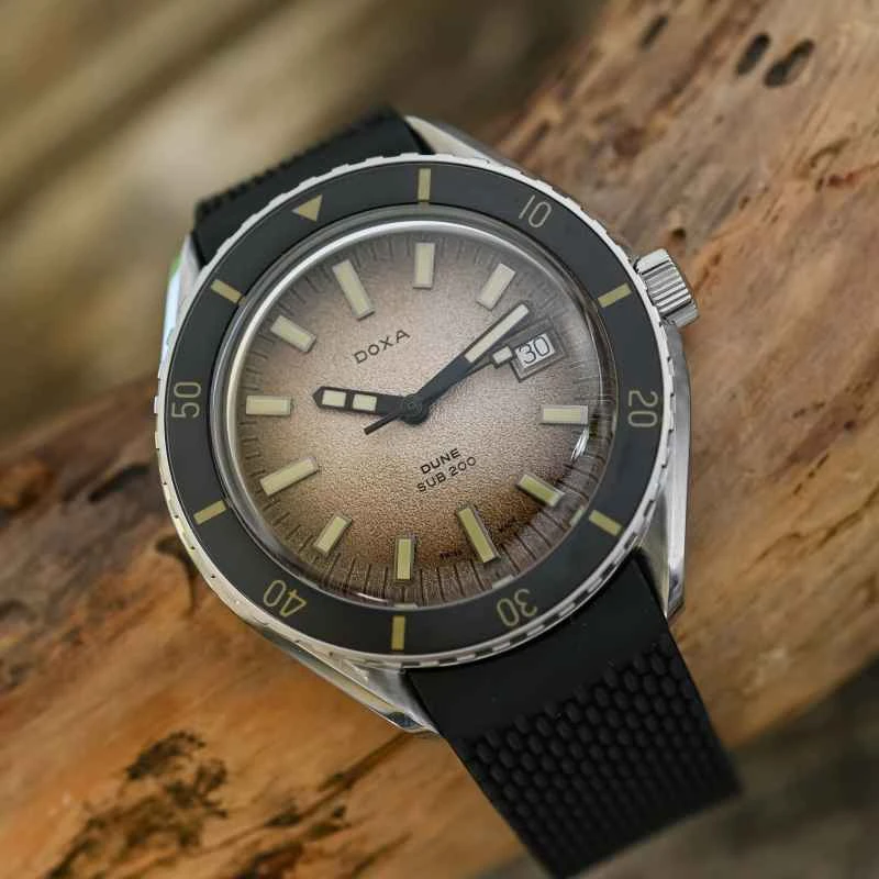 Doxa-SUB-200-Dune-Art-of-Time-edition-review-2.jpg