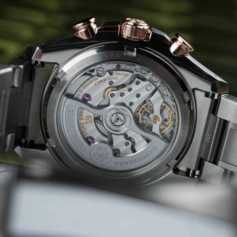 Grand-Seiko-Evolution-9-Sunrise-Tentagraph-SLGC006-Titanium-and-Rose-Gold-review-2.jpg