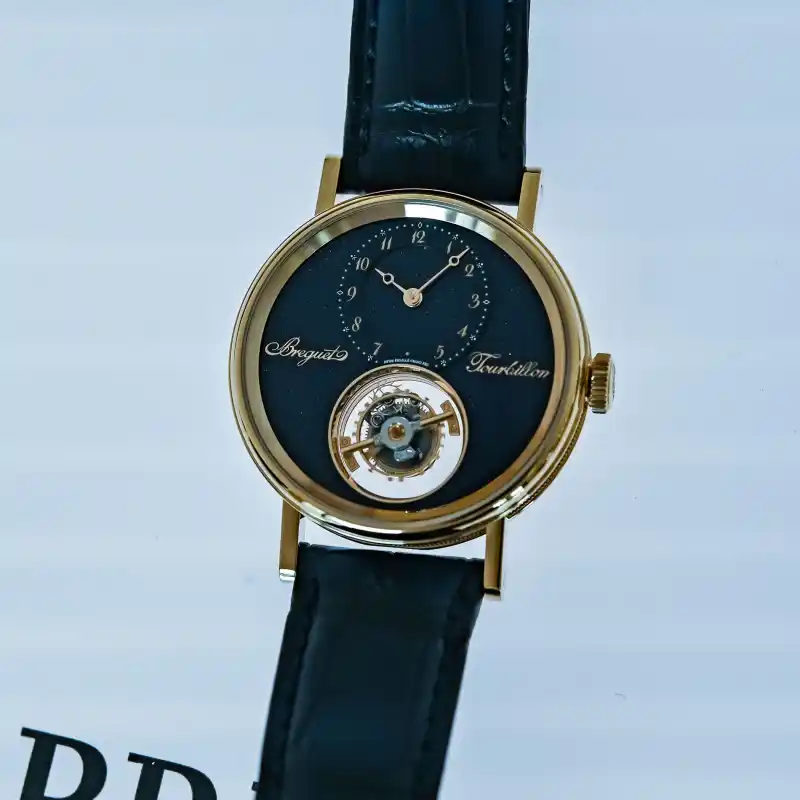 Breguet-Classique-Tourbillon-Sideral-7255-250th-Anniversary-review-1.jpg