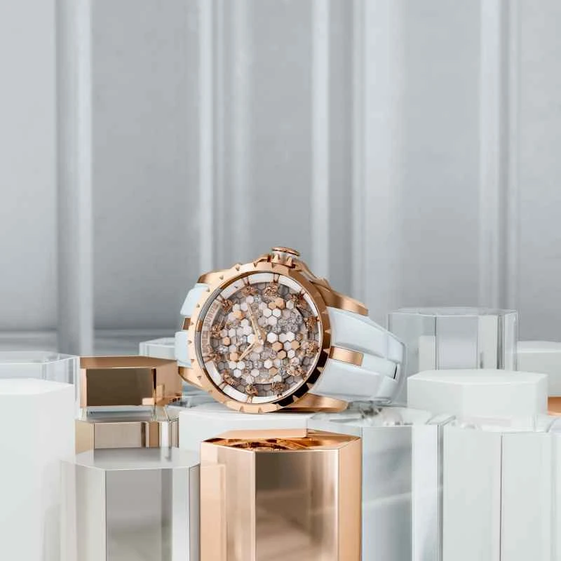 3.罗杰杜彼 Roger Dubuis 第十二代圆桌骑士系列腕表.jpg