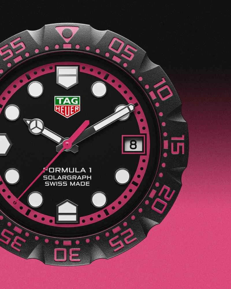 7. TAG Heuer泰格豪雅推出全新F1系列腕表 黑粉撞色 演绎赛道锋芒.jpg