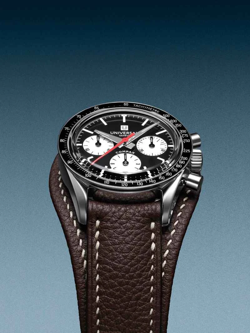 13_宇宙表 (Universal Genève) Tribute to Compax腕表_第二套黑色珐琅表盘款情境图.jpg