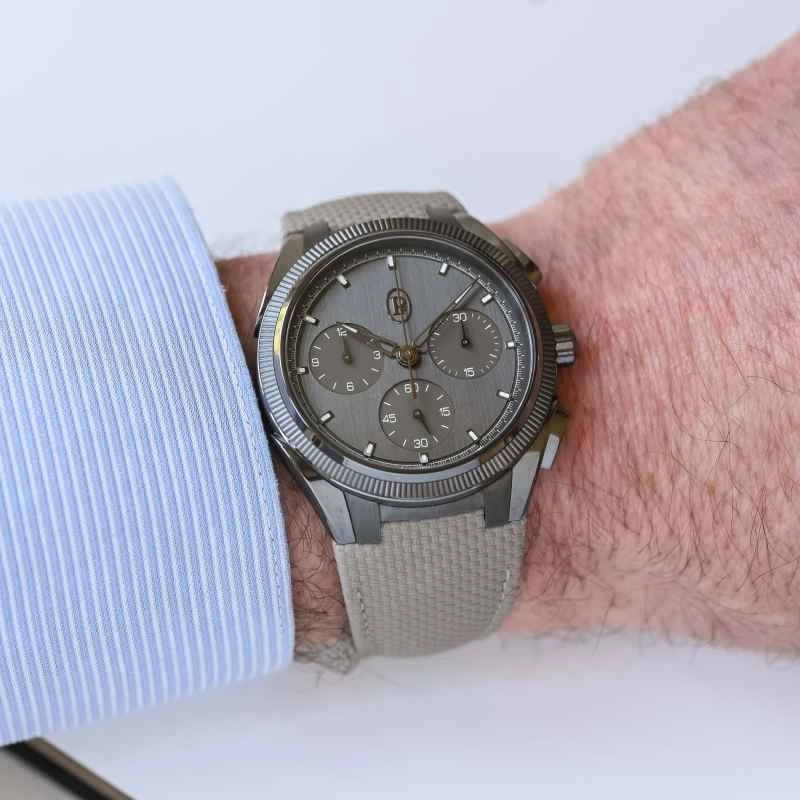 Parmigiani-Fleurier-Tonda-PF-Sport-Chronograph-Ultra-Cermet-review-4.jpg