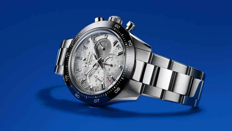 ZENITH真力时CHRONOMASTER旗舰系列陨石运动腕表，表盘以真实陨石打造，赋予其来自星穹的非凡魅力.jpg