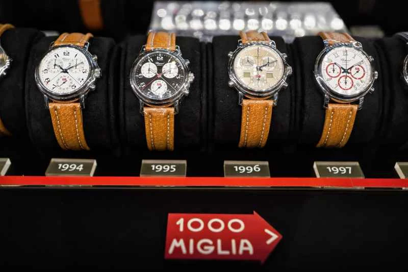 17.Chopard萧邦担任“1000 Miglia Experience CHINA 行千里经典车嘉年华”官方合作伙伴兼官方计时.jpg