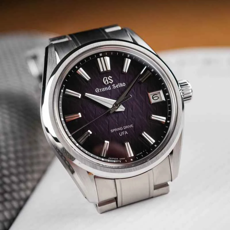 Grand-Seiko-Spring-Drive-UFA-Ice-Forest-Purple-Steel-SLGB005-review-11.jpg