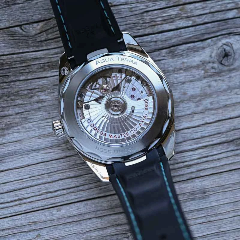 2025-Omega-Seamaster-Aqua-Terra-150m-Turquoise-Di(5).jpg
