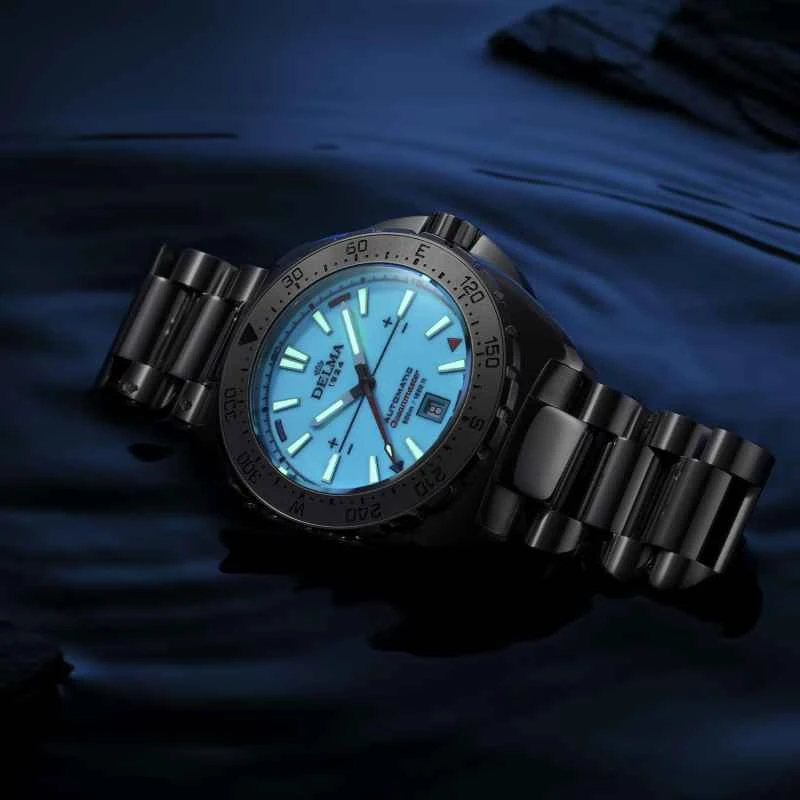 Delma-Oceanmaster-Lume-Fully-Luminescent-Dial-Dive-Watch-9.jpg