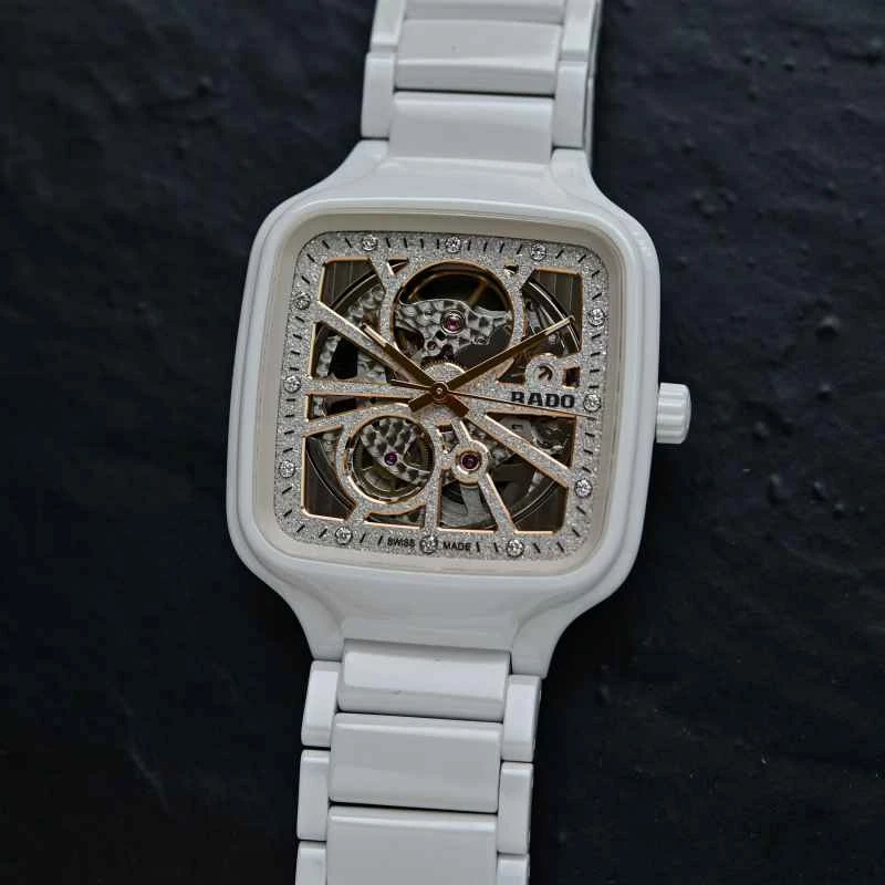 2025-Rado-True-Square-Automatic-Open-Heart-Sparkling-review-6.jpg