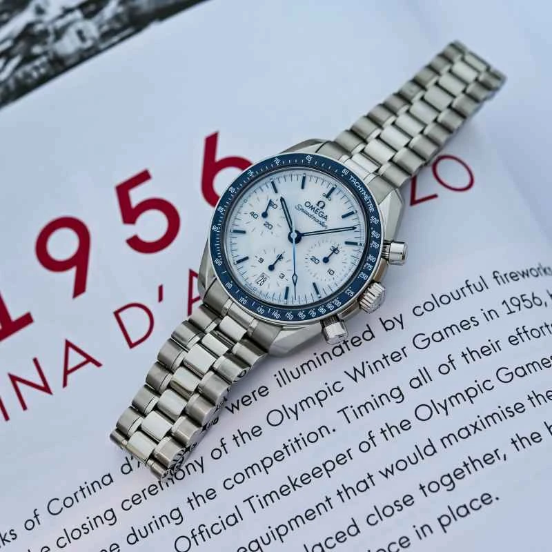 クラシックなサイズを再解釈：オメガのオリンピックをテーマにした新作スピードマスター 38mm