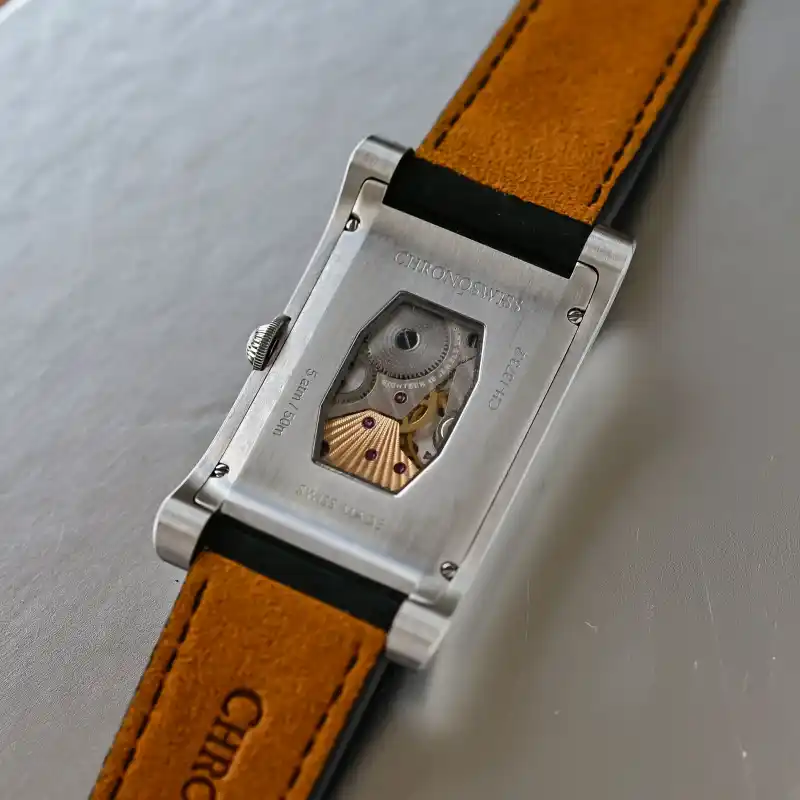 2025-Chronoswiss-Neo-Digiteur-Jumping-Hour-Guichet-watch-re-edition-review-12.jpg