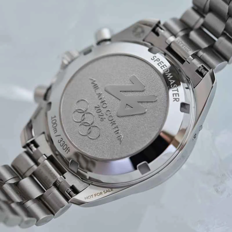 Omega-Speedmaster-Milano-Cortina-2026-38mm-Automatic-olympic-winter-games-white-dial-review-11.jpg