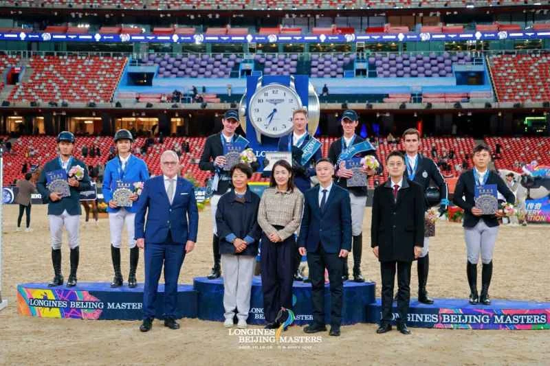 图4：150CM 浪琴表大奖赛颁奖典礼.jpg