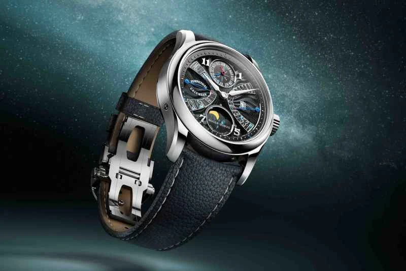 ロジェ・デュブイがオマージュ ダブル レトログラード パーペチュアル カレンダー ウォッチ「スコーン アル レイル」を発売。