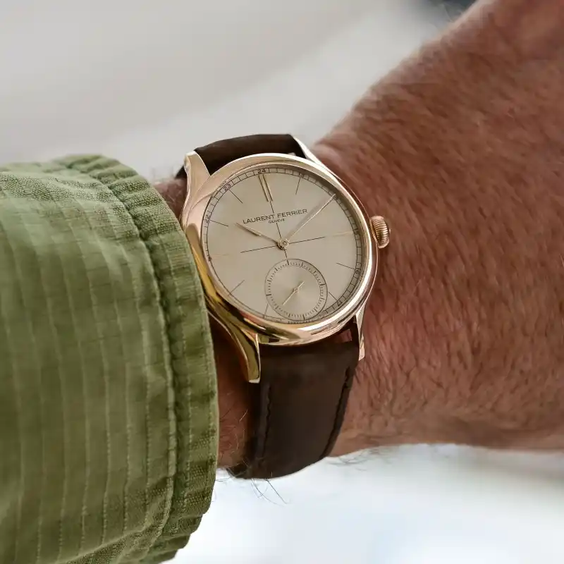 Laurent-Ferrier-Classic-Origin-Beige-review-2.jpg