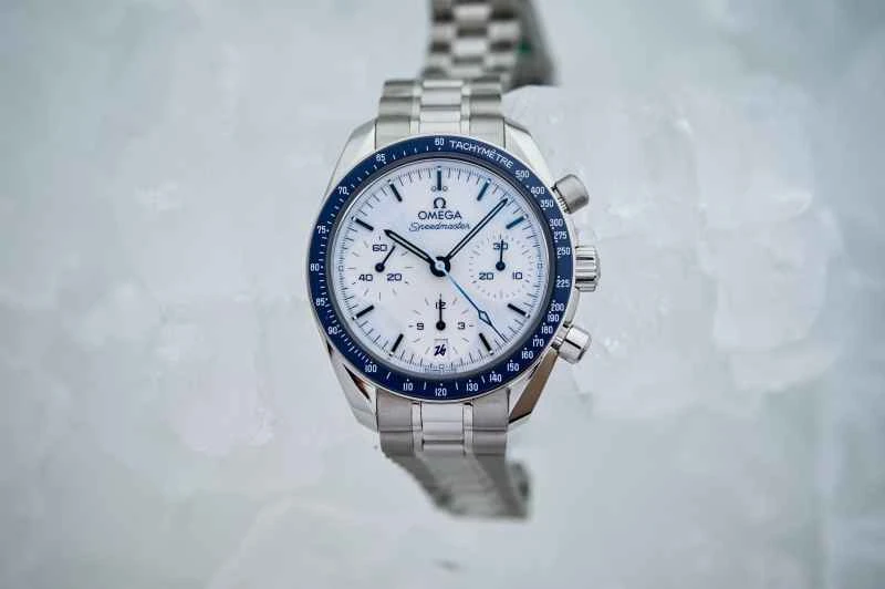 Omega-Speedmaster-Milano-Cortina-2026-38mm-Automatic-olympic-winter-games-white-dial-review-6.jpg