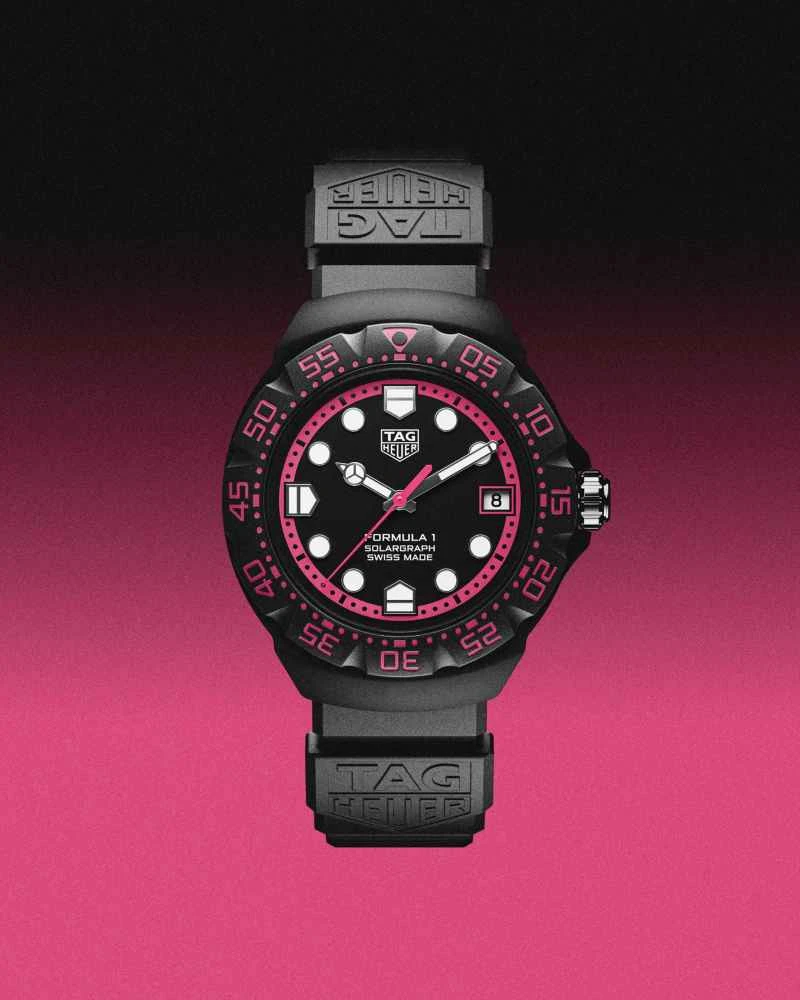 5. TAG Heuer泰格豪雅推出全新F1系列腕表 黑粉撞色 演绎赛道锋芒.jpg
